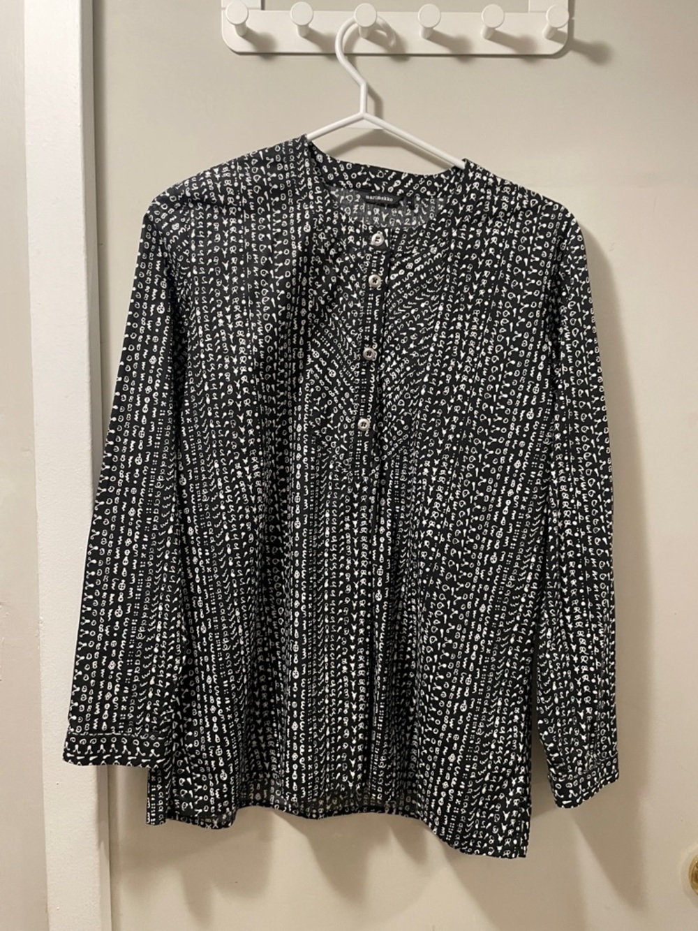 Marimekko Lauren blouse with silver buttons
